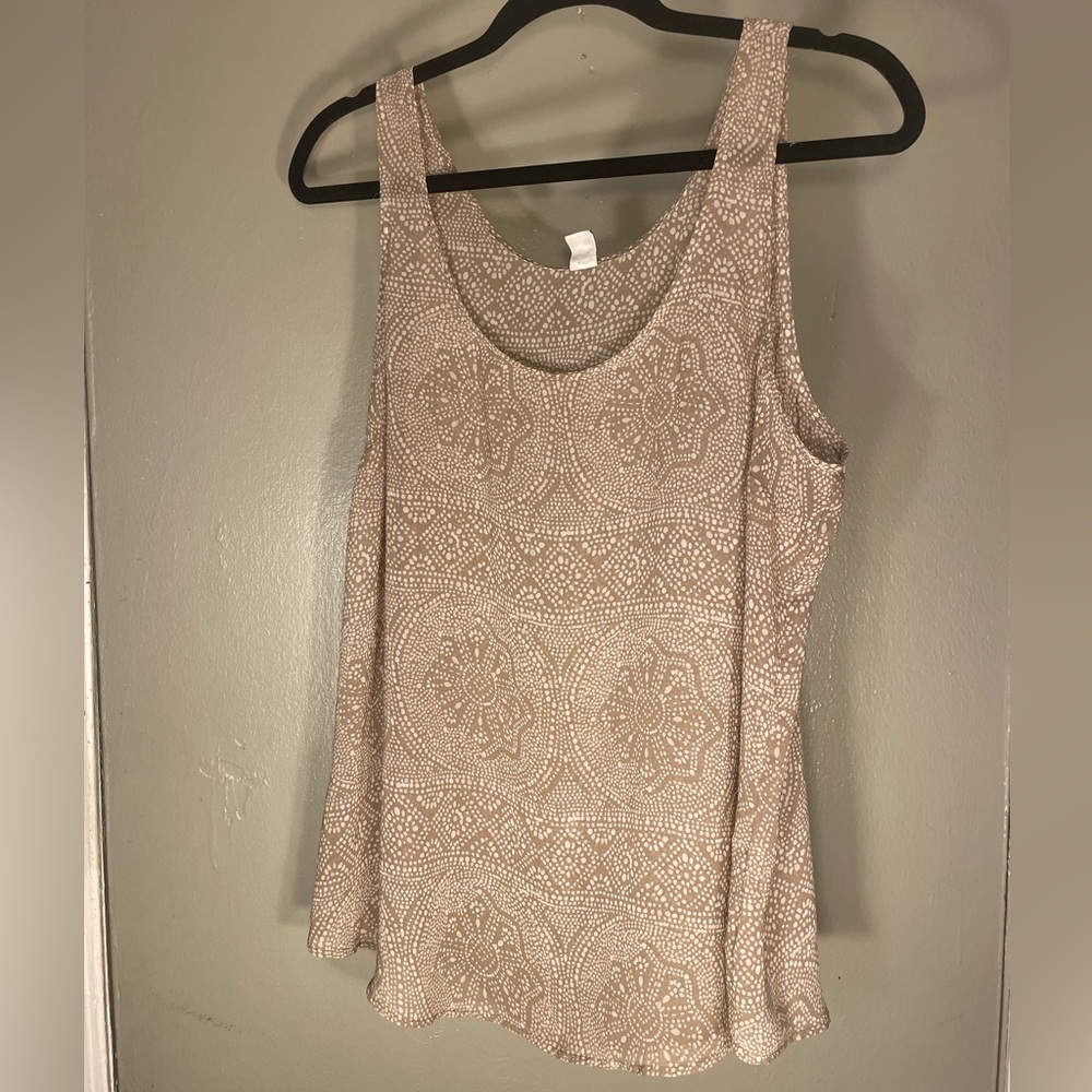 Old Navy Beige Chiffon Tank with White Mandala Pattern